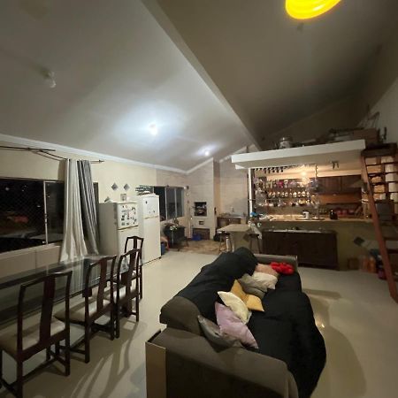 Quarto Hostel กูรีตีบา ภายนอก รูปภาพ
